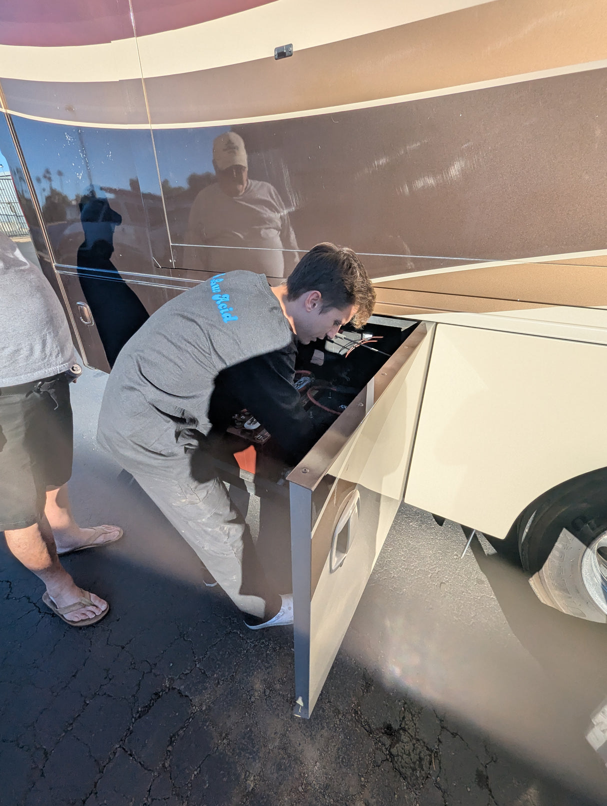 mobile-rv-battery-replacement-campground